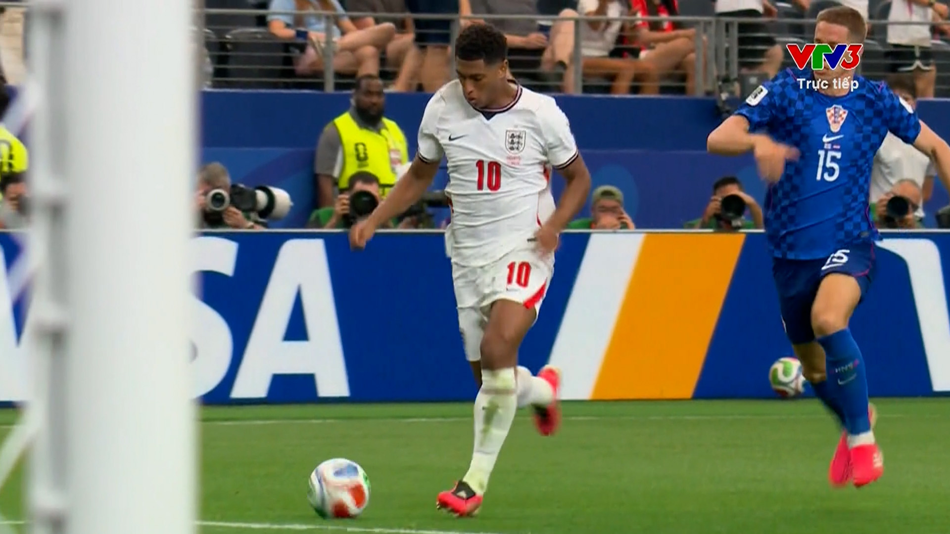 Jude Bellingham và Marcus Rashford nhấn chìm Croatia