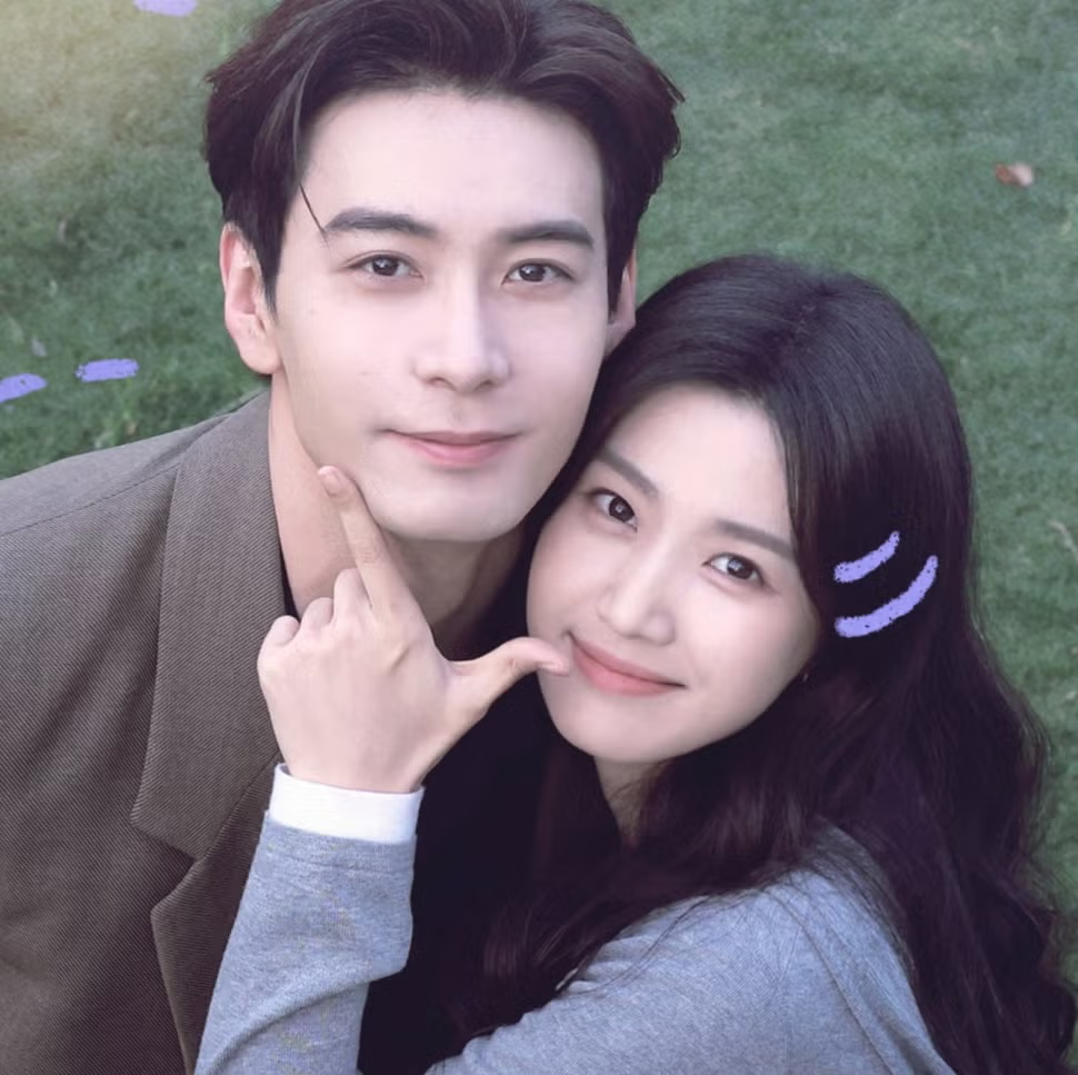 "Yết Hí" (Ya Xi): Lư Dục Hiểu và Trần Tinh Húc trong chuyện tình ngọt ngào giữa trò chơi và đời thực