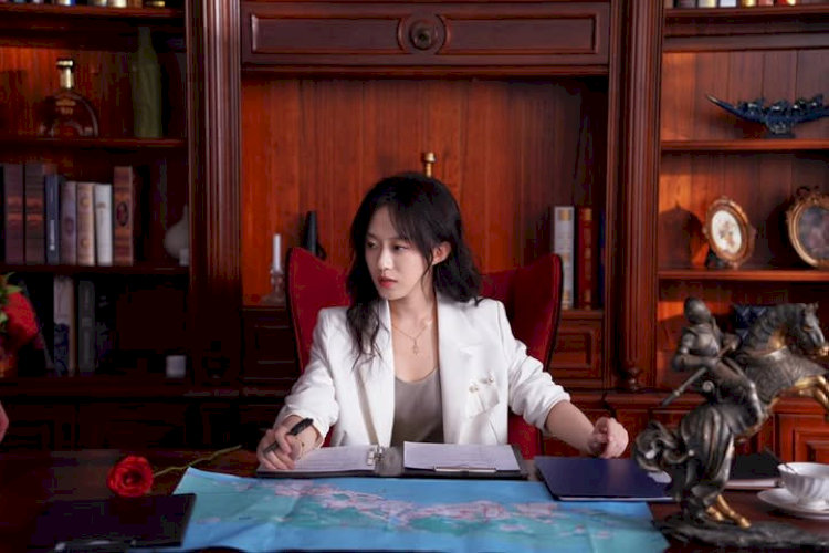 Hầu Trình Nguyệt: Nữ diễn viên trẻ “cân”: mọi vai diễn