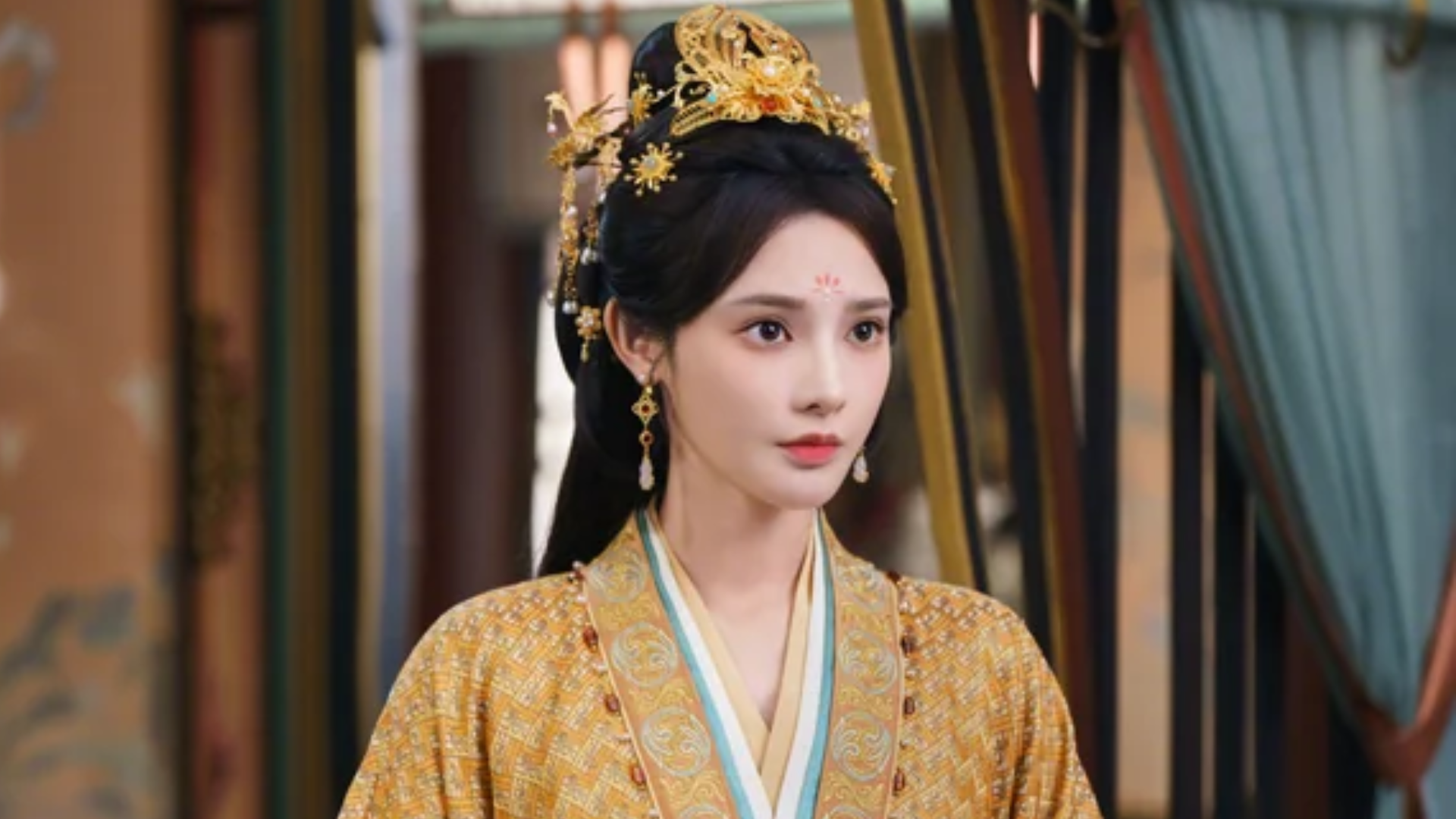 Phượng Hoàng Đài Thượng tập 18: Trở lại cung cấm và sự xuất hiện của đối thủ mới