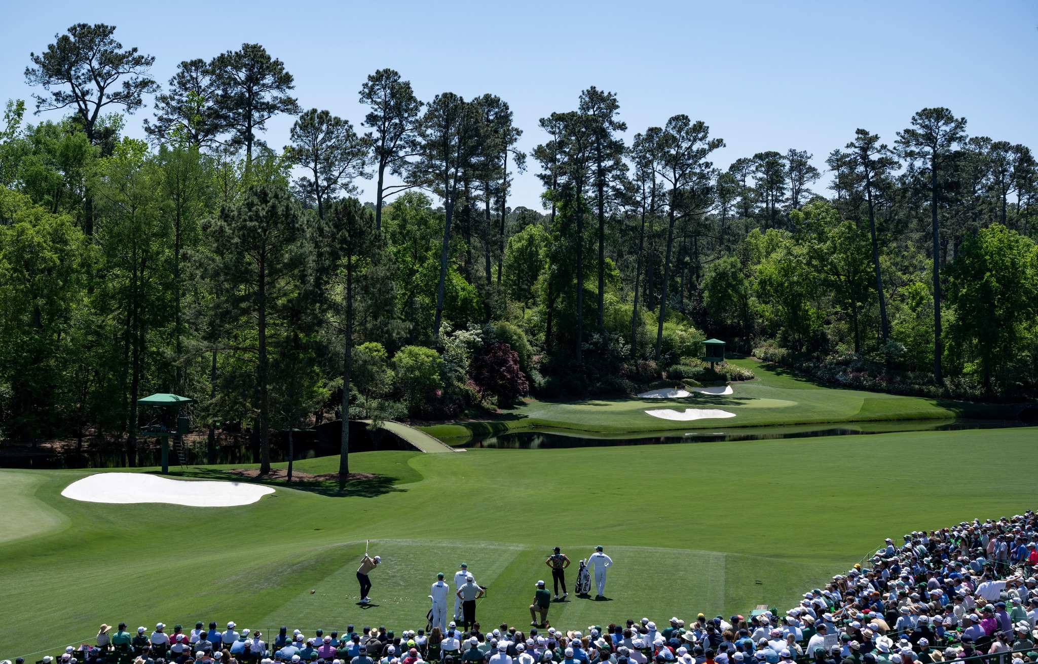Kết Quả Vòng 1 The Masters 2026: Rory McIlroy Rực Sáng, "Chảo Lửa" Augusta National Bùng Nổ
