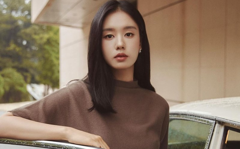 Ahn Eun Jin: "Đóa hoa nở muộn" và hành trình chinh phục khán giả bằng thực lực