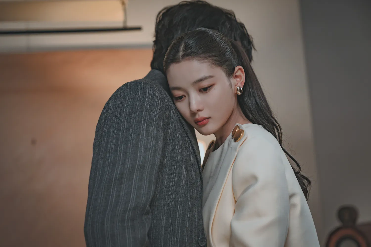 Dear X tập 11: Khủng hoảng quyền lực và sự trả thù của Jae Hyuk